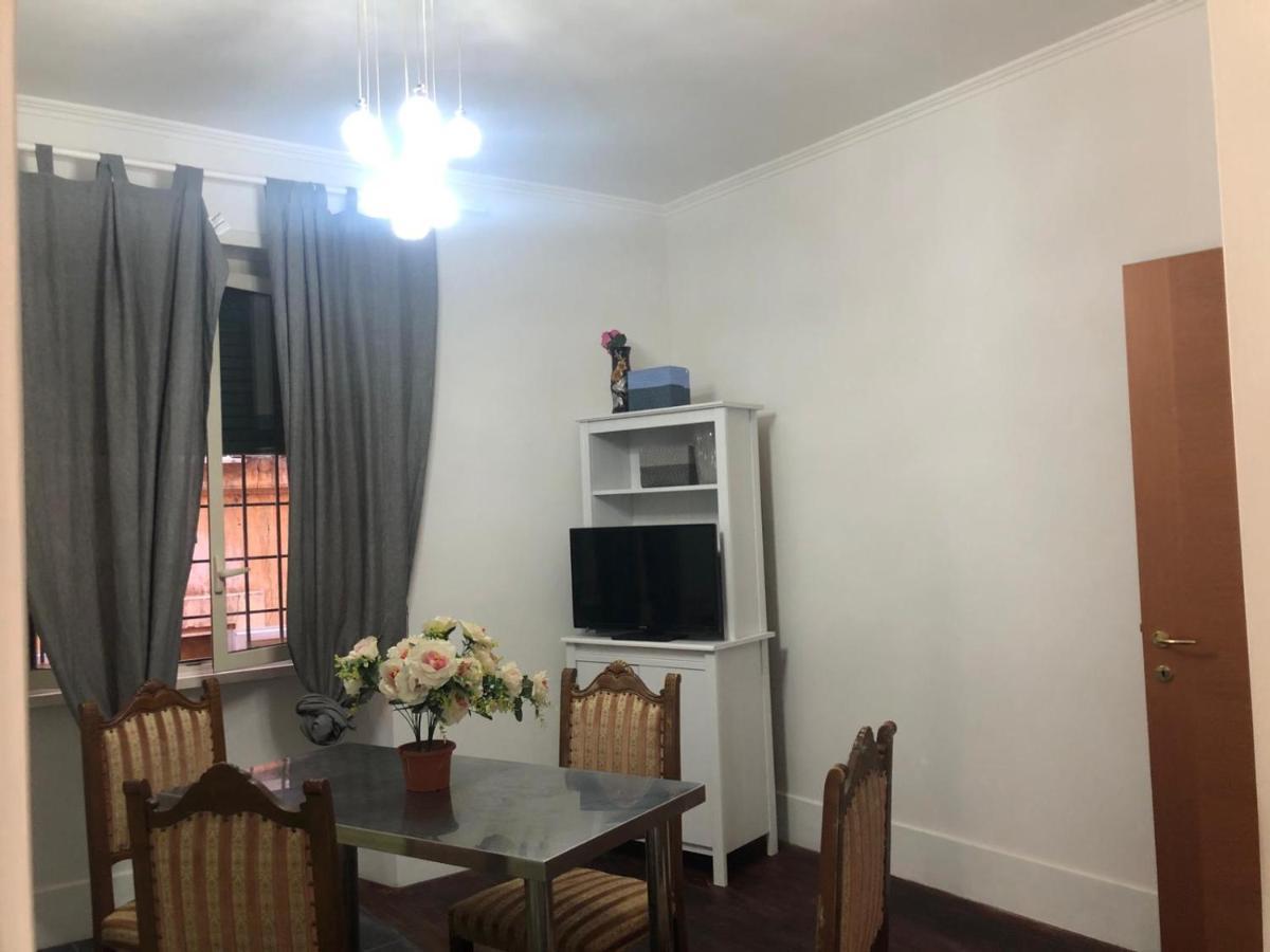 Affaccio Su Piazza Navona Apartamento Roma Exterior foto